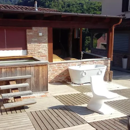 Séjour à la ferme Lagaressina Anna - Jacuzzi &