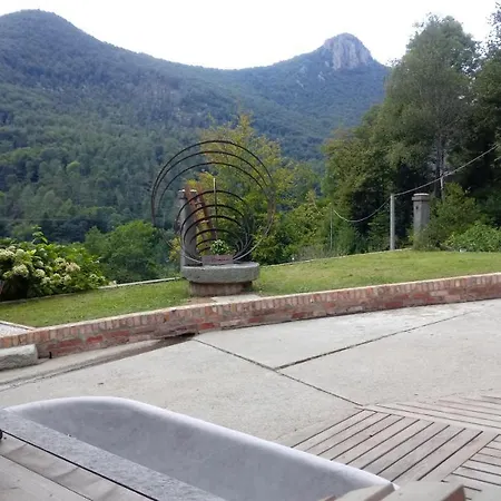 Lagaressina Anna - Jacuzzi & *