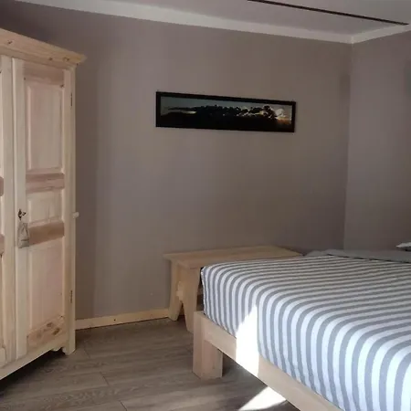 مزرعة للإقامة Lagaressina Anna - Jacuzzi & Garessio