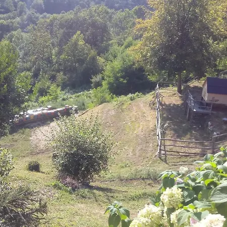 Lagaressina Anna - Jacuzzi & Gospodarstwo agroturystyczne *