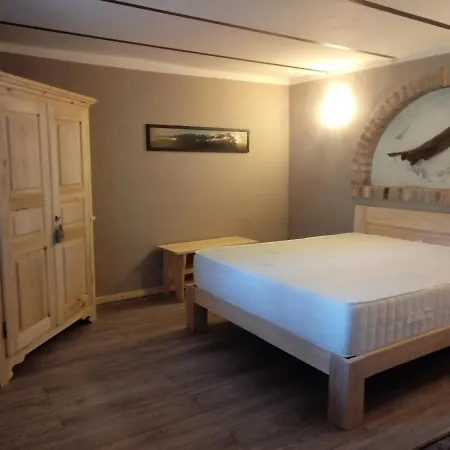 Bauernhof Lagaressina Anna - Jacuzzi &