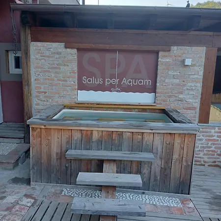 Bauernhof Lagaressina Anna - Jacuzzi &